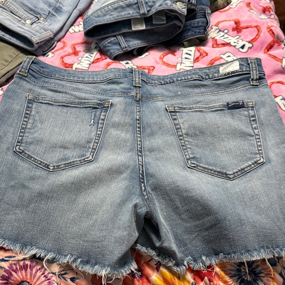 Seven 7 weekend short  Blue Jean Shorts with Frayed Hem 16